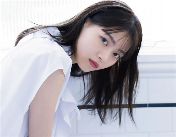 西野七濑清秀的女生还蛮可爱(图3)