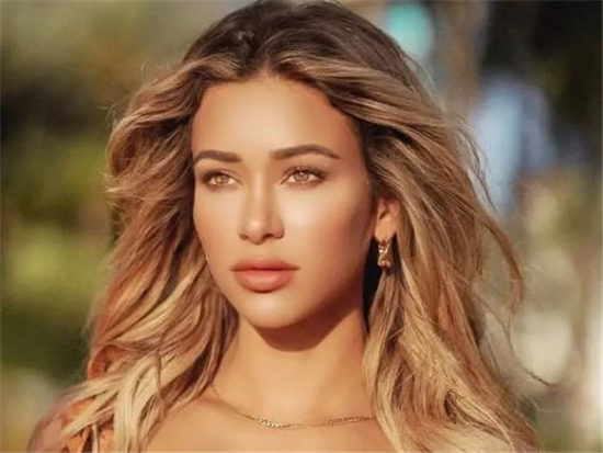 Cindy Prado(辛迪·普拉多)是谁 Cindy Prado个人资料(图1)