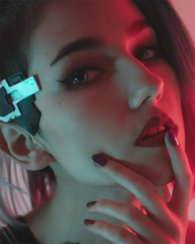比利时美女roxxace cos的《赛博朋克2077》朱迪真好看(图6)