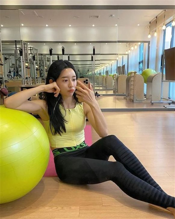 韩国田径女神金智恩 颜值很高的运动女神(图4)