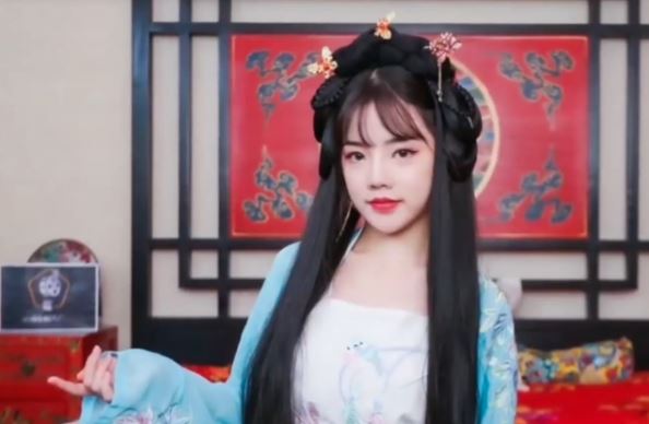 潘甜甜和吴梦梦都是谁 在哪里可以看(图1)