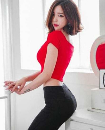 尹素婉是谁 尹素婉的个人资料(图2)