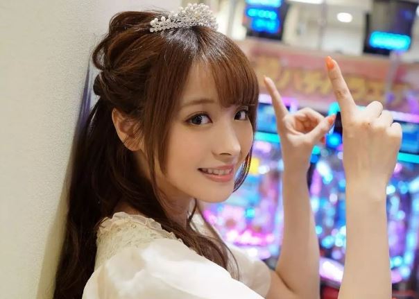 桃乃木香奈是谁 她也COS过2b小姐姐(图2)