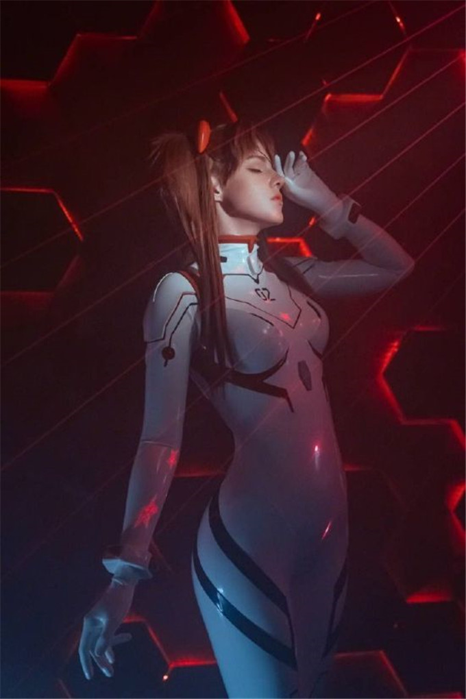 Shirogane Sama扮演的《EVA》明日香 属实很惊艳(图2)