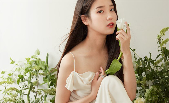 李知恩的个人资料 和她最惊艳的照片(图3)