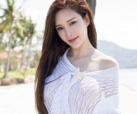 周妍希和土肥圆矮挫穷是同一个人 你知道吗(图1)