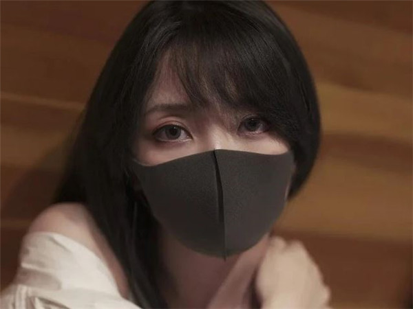 玩偶姐姐是谁 不戴口罩露脸的样子(图1)