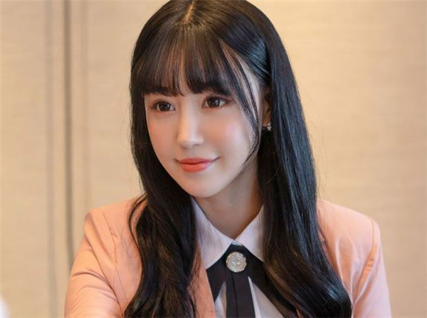 朱可儿、徐冬冬、周琳都拍过椰树牌椰汁广告(图1)