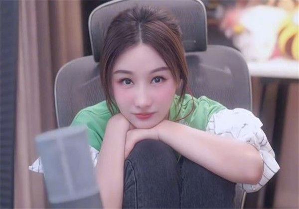 韩懿莹(Miss大小姐)个人资料 Miss大小姐整容了吗(图1)