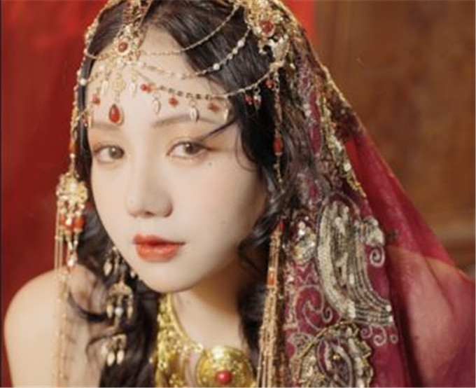 汉服美少女二次元主播洛丽塔大哥近况(图2)