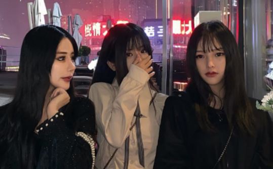 攀娘韩婧格镜子十二部视频是怎么回事(图1)