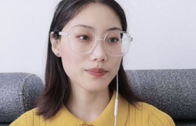 刘玥开直播了 是真的吗还是长的比较像(图1)