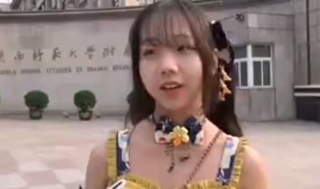 浆果儿现在怎么样了 好长时间没看到她了(图1)