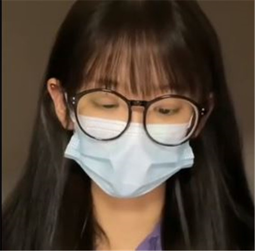 井川里予的瓜是真的吗 那个人长的真像她(图3)