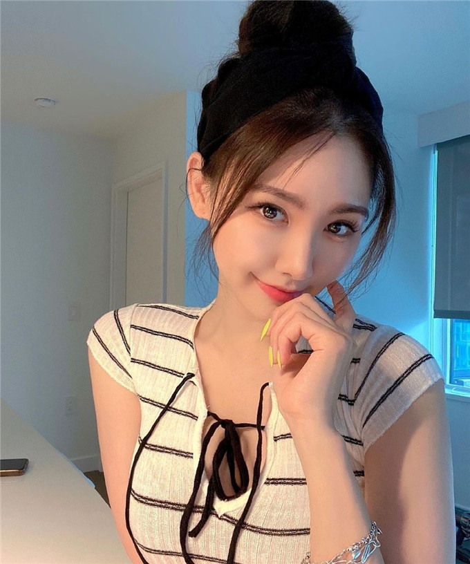 韩国健身网红mermaid viviv 来认识一下吧(图2)