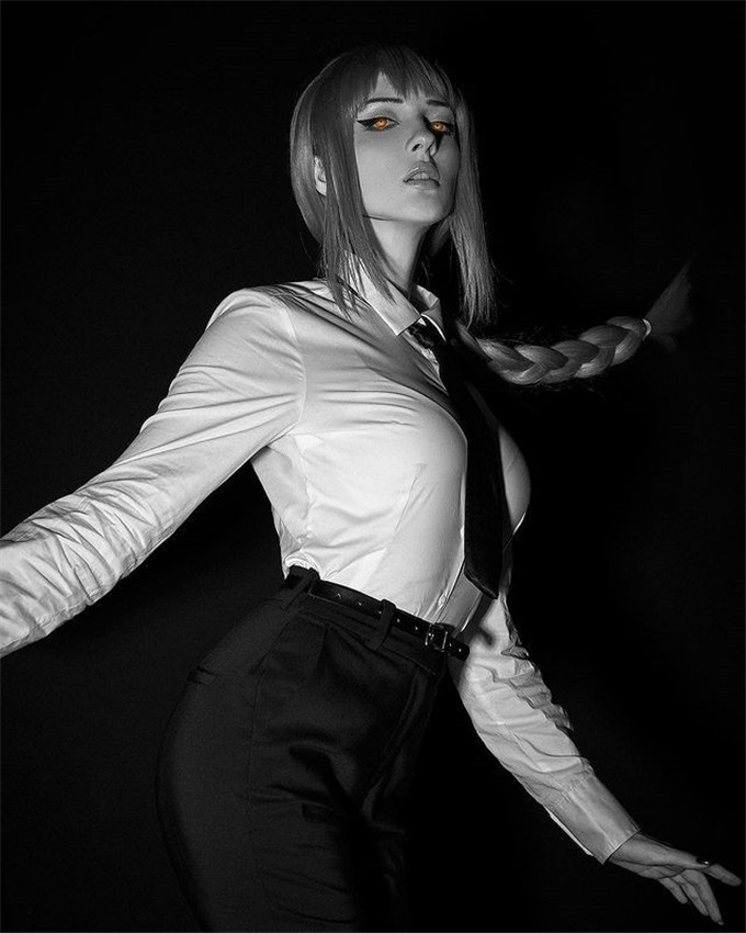 俄罗斯美女Coser AlinMa神还原《电锯人》玛奇玛(图12)